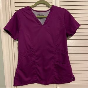 Grey’s Anatomy Classic Women’s V-Neck Scrub Top, Fuchsia, Size M